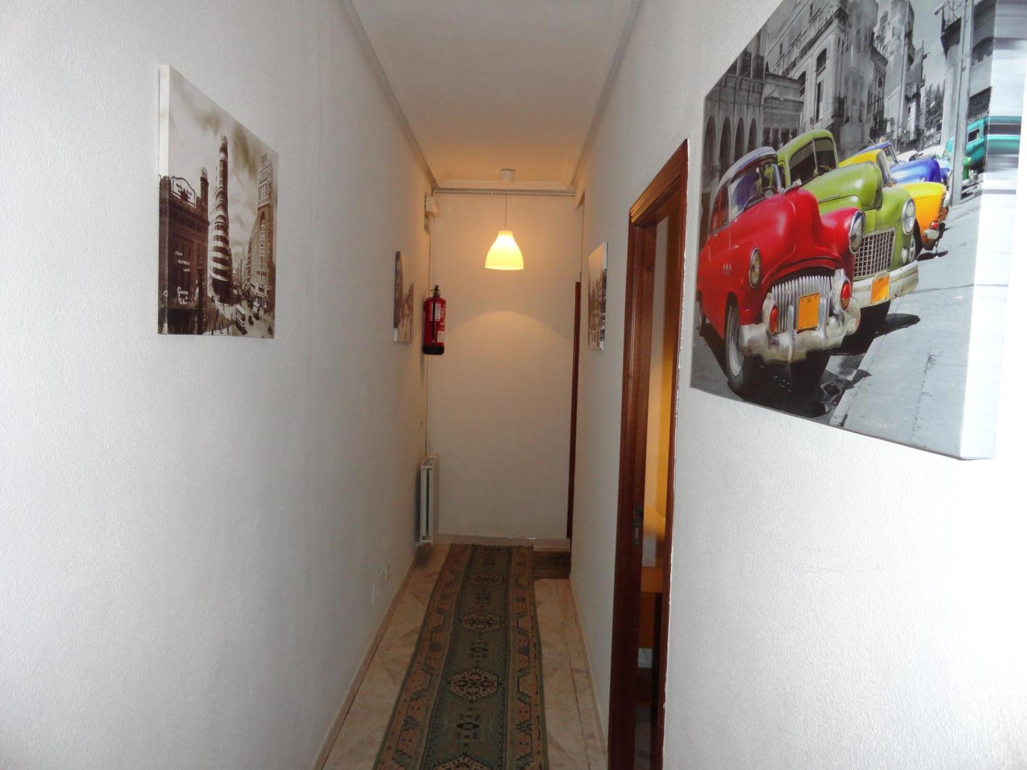 Fuencarral Kryse&Breogan Hotel Madrid Exterior photo